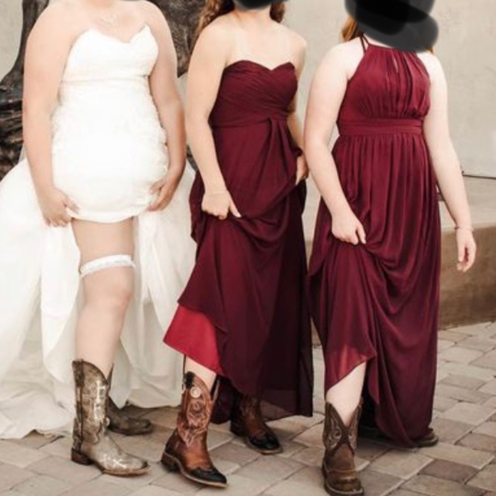 Burgundy strapless bridesmaid prom dress. Size 2P